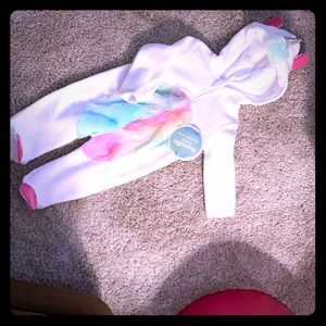 🦋Brand new unicorn onesie🦋